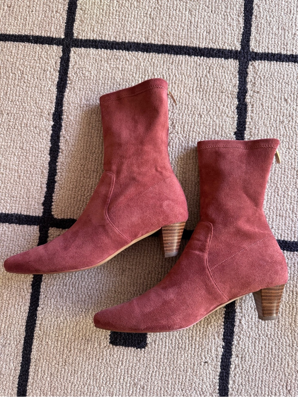 Anthropologie Silent D Tintel Heeled Ankle Booties Boots dusty rose 8.5 39